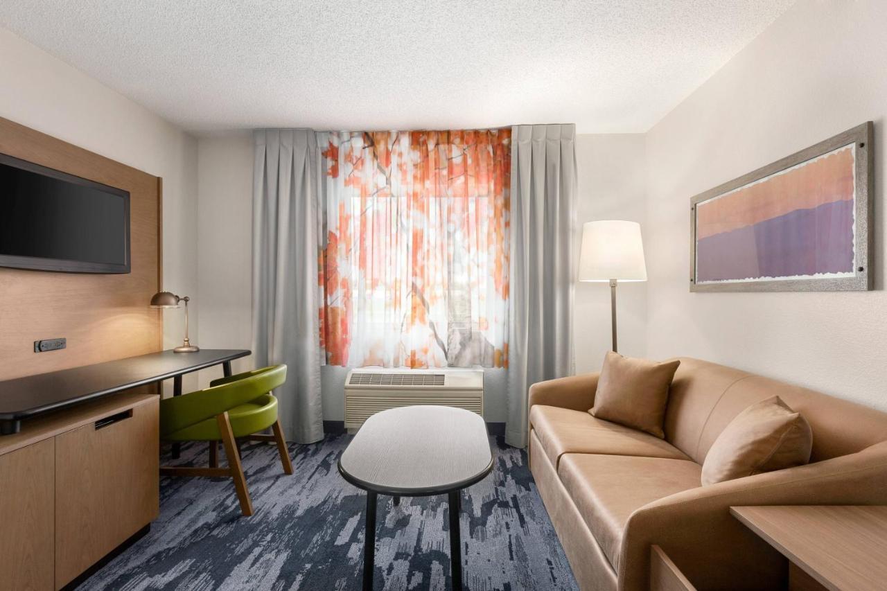 Fairfield Inn Erie Millcreek Mall Εξωτερικό φωτογραφία