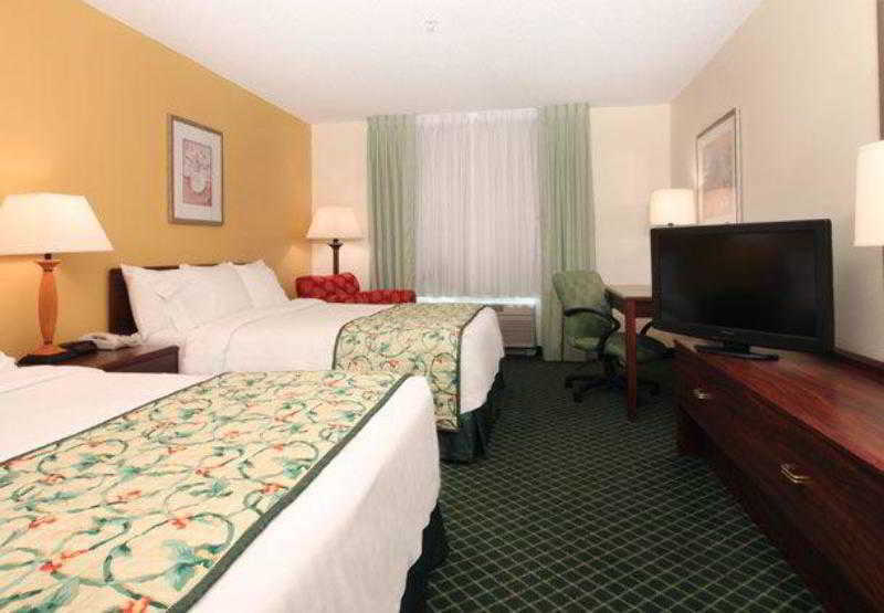 Fairfield Inn Erie Millcreek Mall Εξωτερικό φωτογραφία